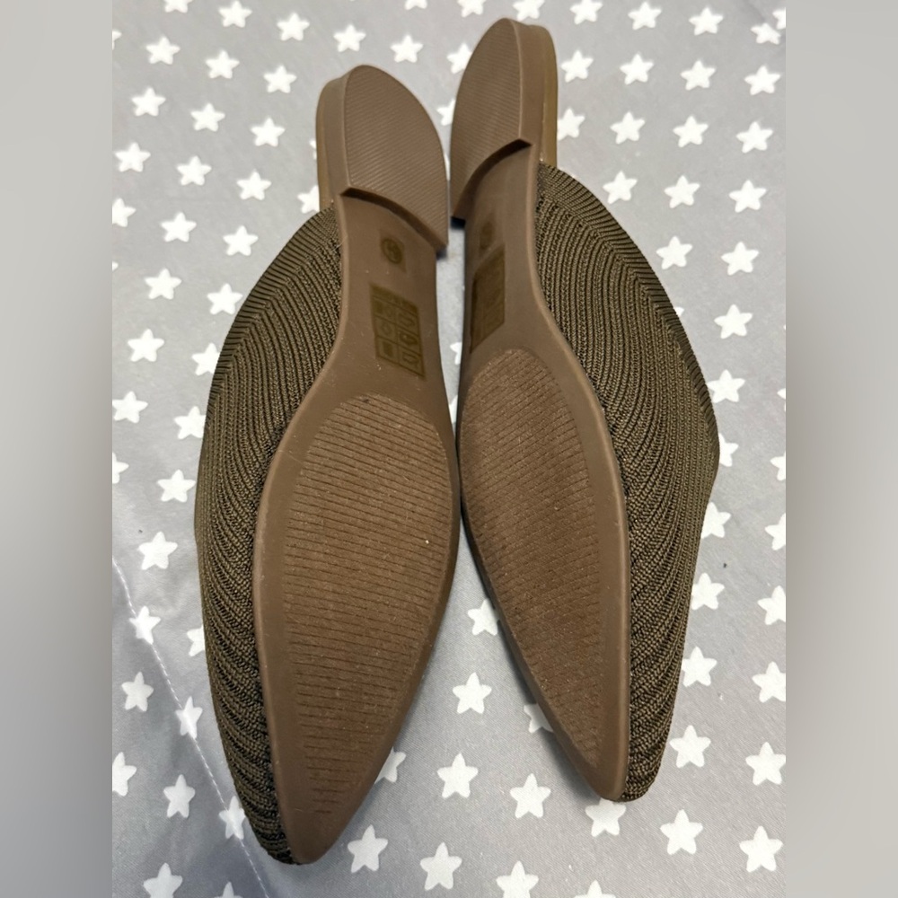 Journee Mules Slides NWOB- Size 6.5 - Picture 4 of 5